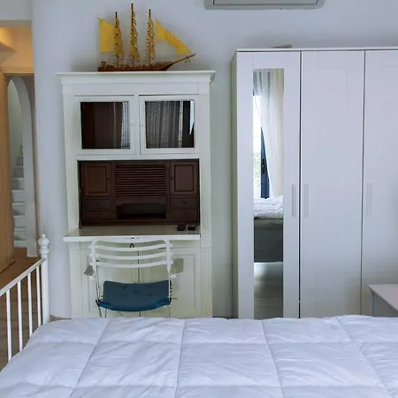 Faidra Villa